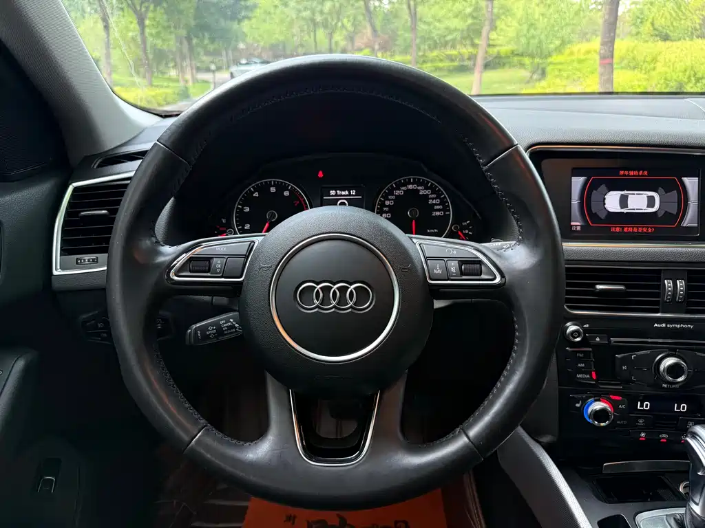 Audi Q5 2015 — фото 30