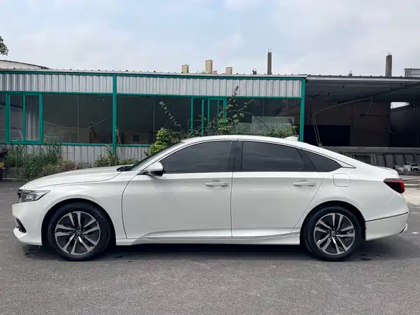 Honda Accord 2023