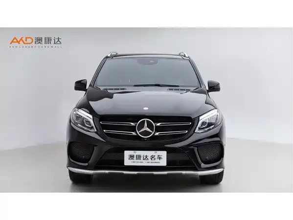 Mercedes-Benz GLE 2016