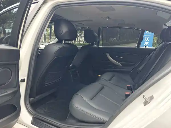 BMW 3 Series 2015