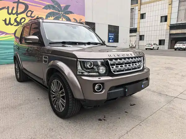 Land Rover Discovery 2014