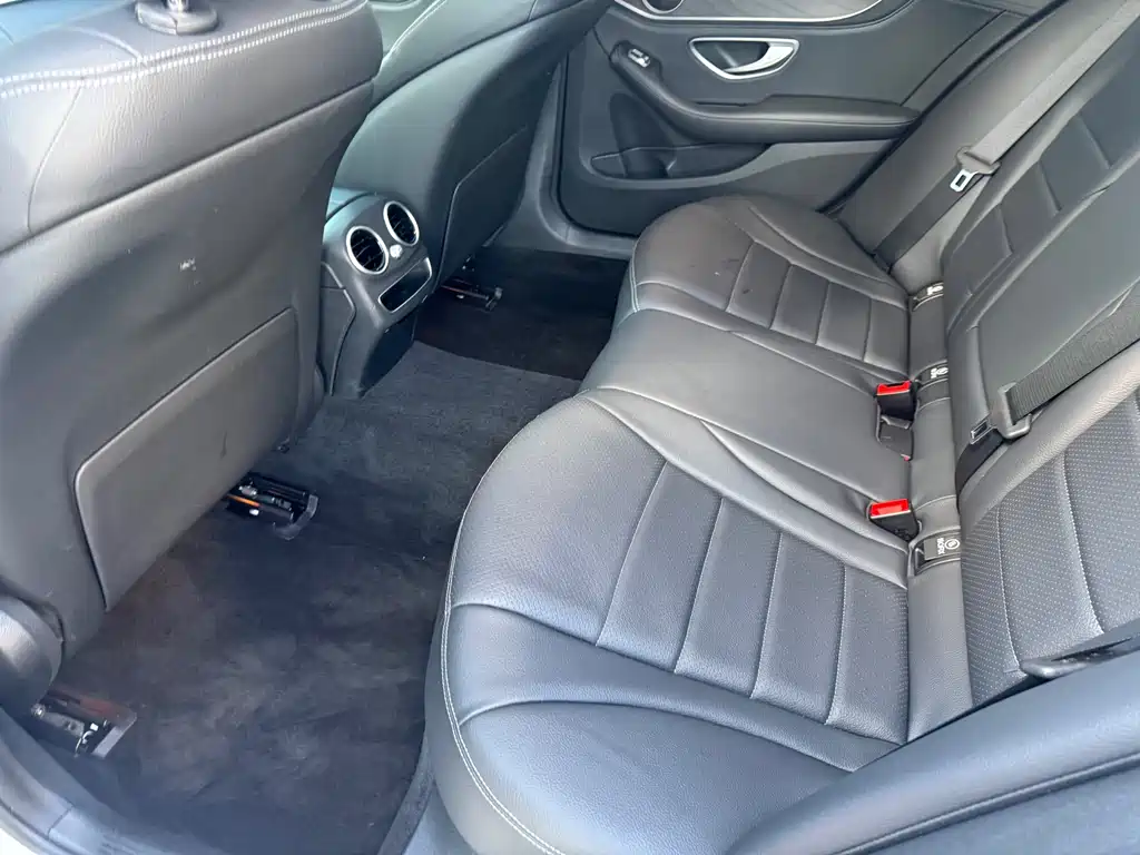 Mercedes-Benz C-Class 2019 — фото 32