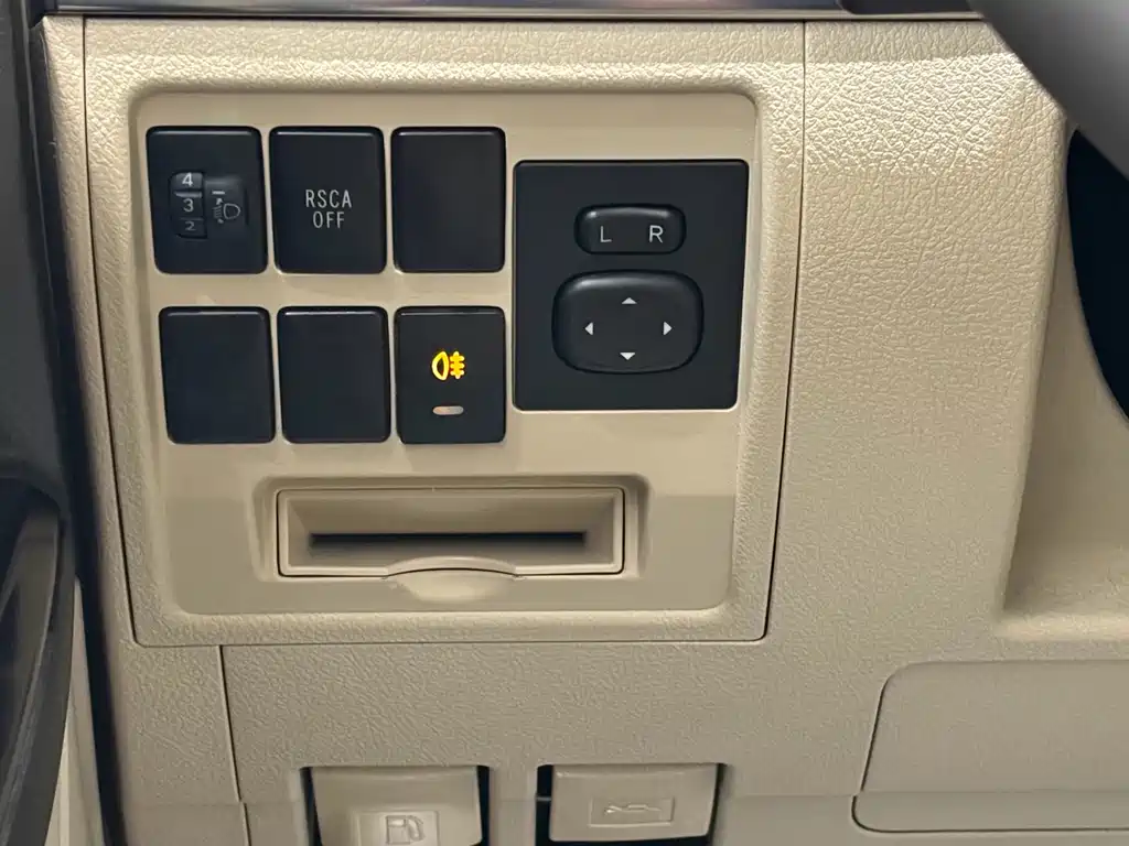 Toyota Land Cruiser 2019 — фото 13