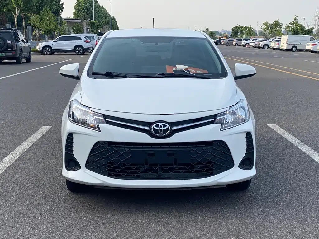 Toyota Vios FS 2022
