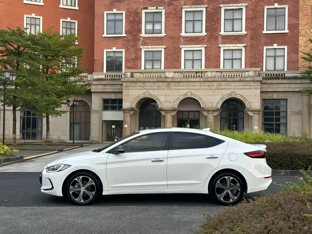 Hyundai Celesta 2018 — фото 13