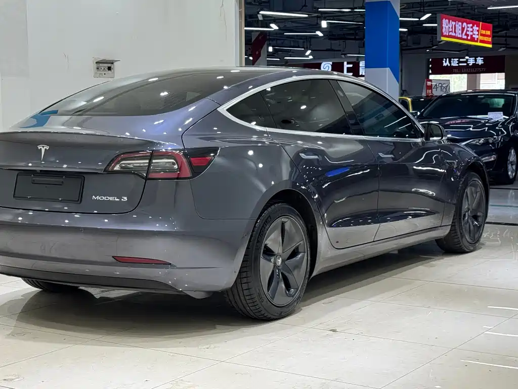 Tesla Model 3 2020 — фото 4