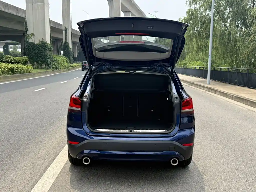 BMW X1 2020 — фото 9