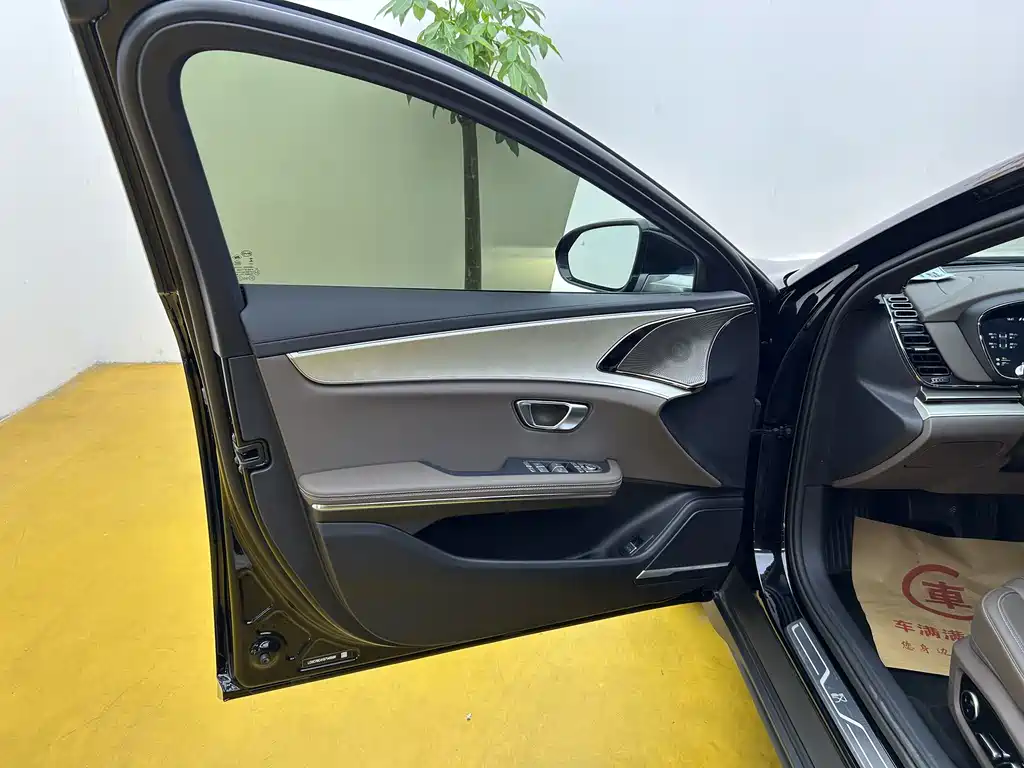 BYD Han 2026