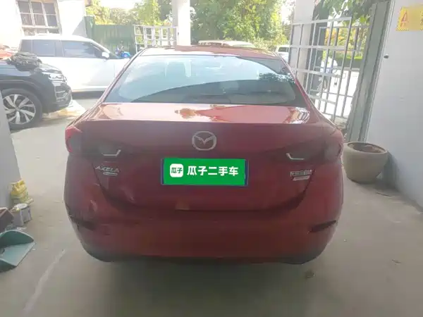 Mazda 3 Axela 2019