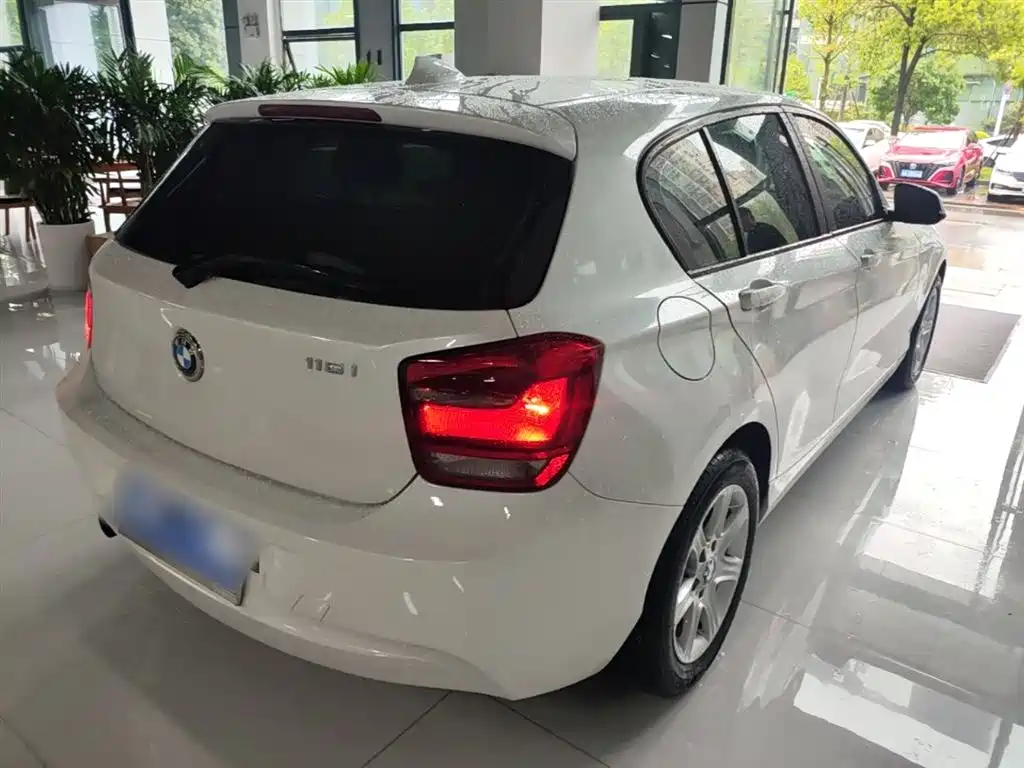 BMW 1 Series 2015 — фото 7