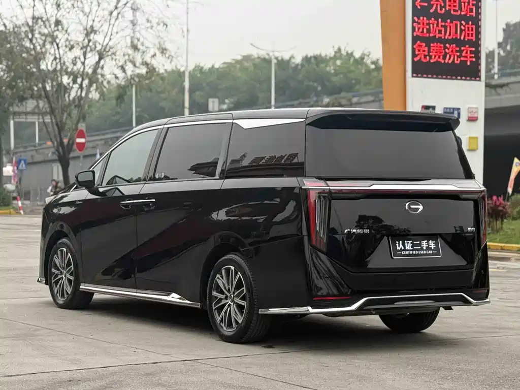 GAC Motor Trumpchi M8 2024 — фото 8