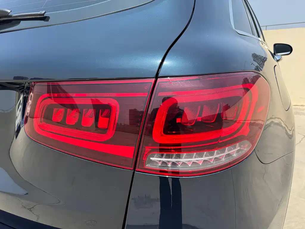 Mercedes-Benz GLC 2021 — фото 15