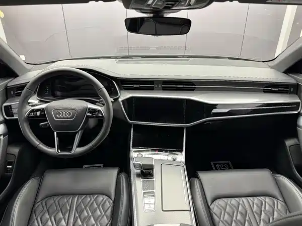Audi A6L 2025