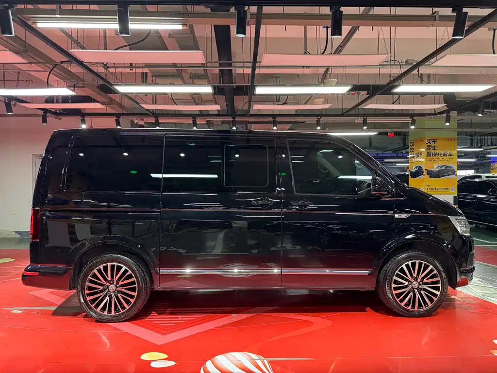 Volkswagen Multivan 2019 — фото 4