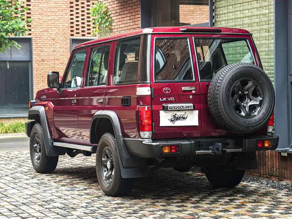 Toyota Land Cruiser 2025 — фото 3