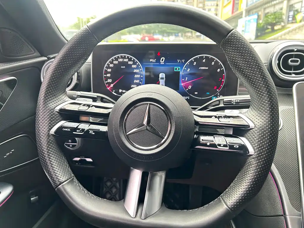 Mercedes-Benz C-Class 2023 — фото 14