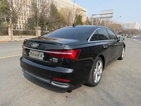 Audi A6L 2020