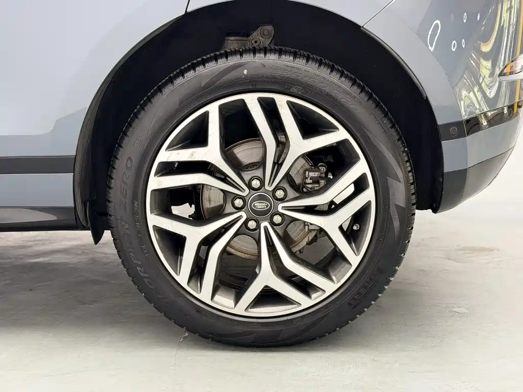Land Rover Evoque 2020 — фото 16