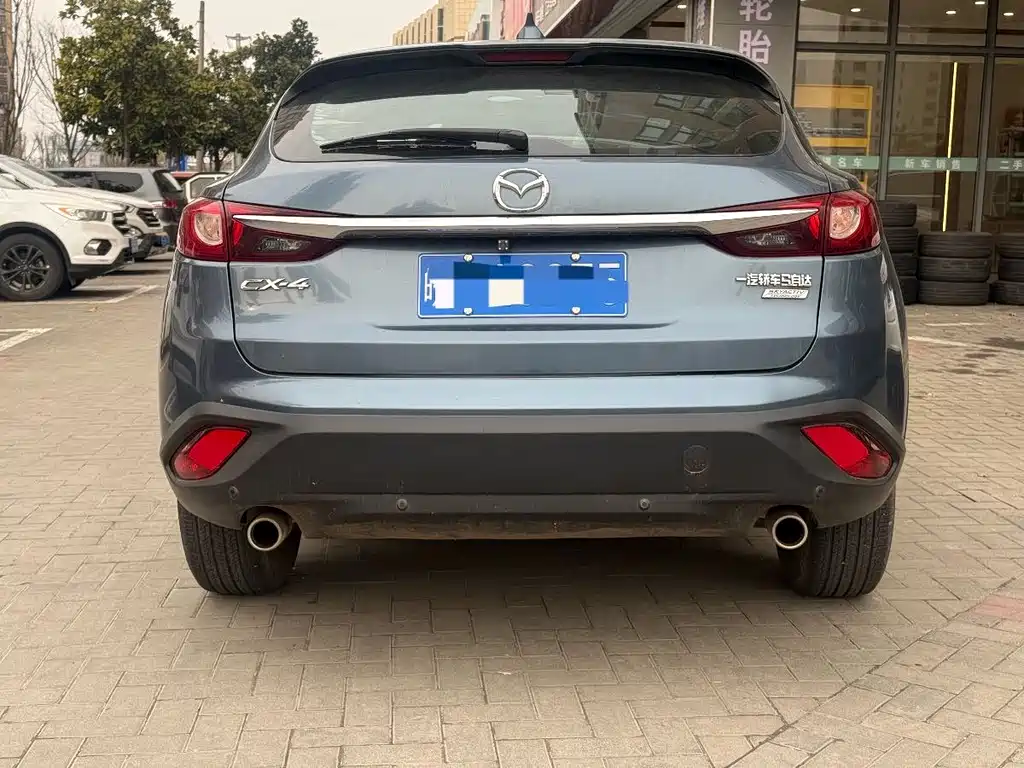 Mazda CX-4 2017 — фото 3