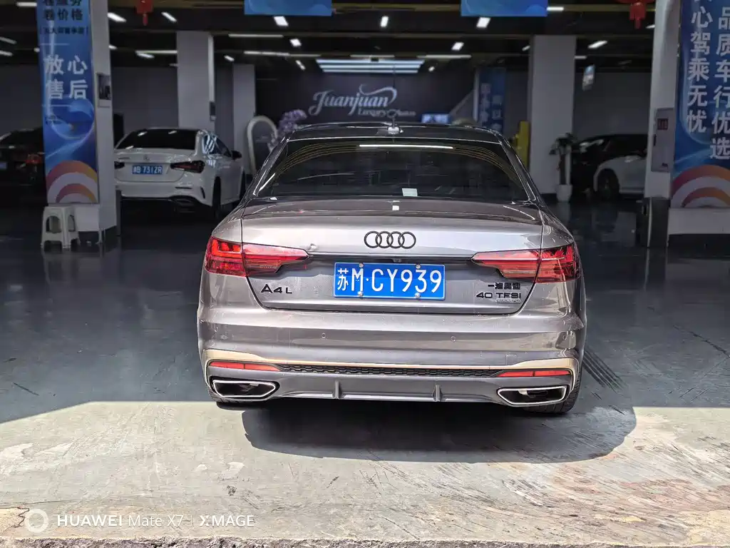 Audi A4L 2025 — фото 9