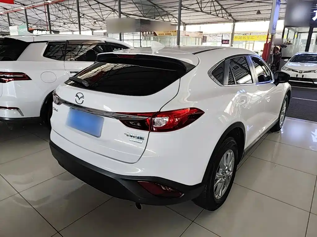 Mazda CX-4 2019