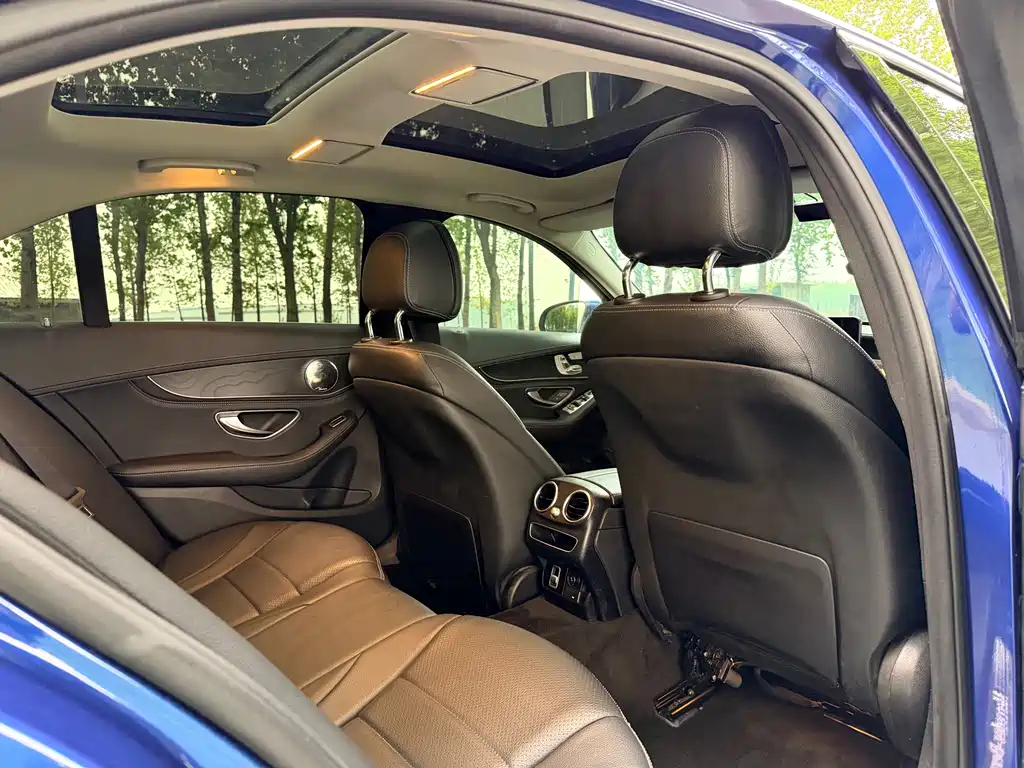 Mercedes-Benz C-Class 2020 — фото 8