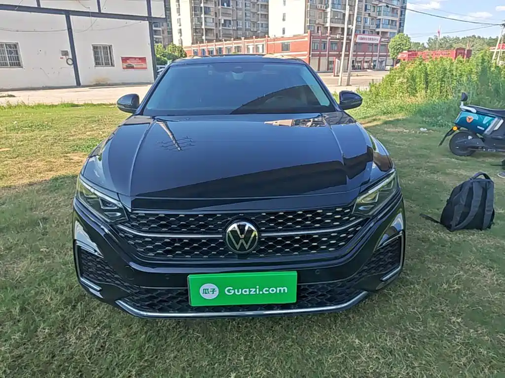 Volkswagen Passat 2022
