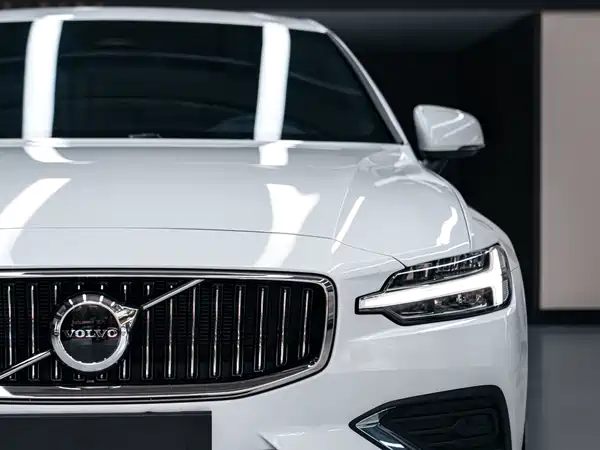 Volvo S60 2025