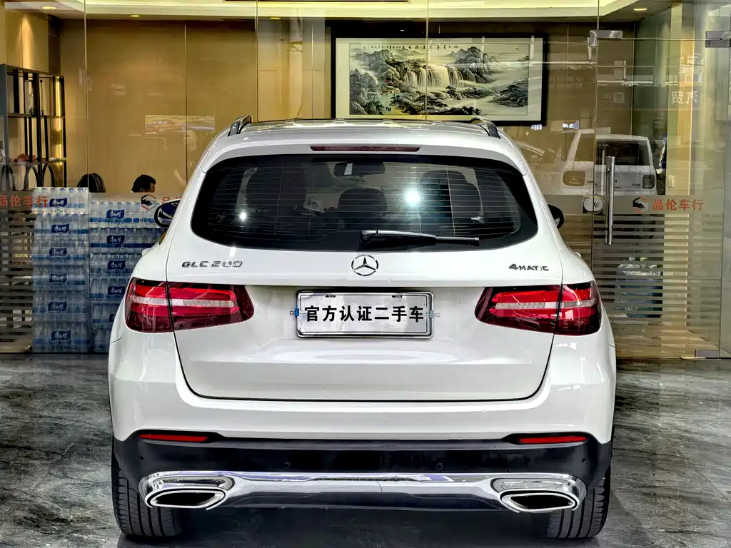 Mercedes-Benz GLC 2016 — фото 17