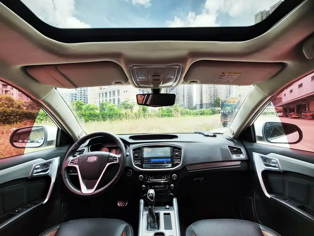 Geely Vision X6 2018 — фото 11