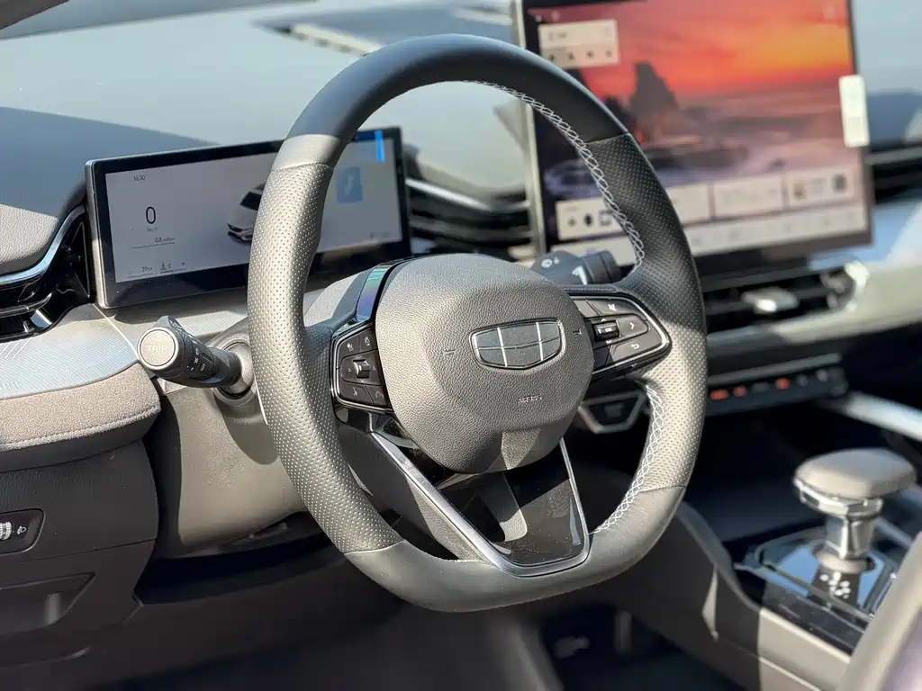 Geely Xingrui 2025 — фото 10