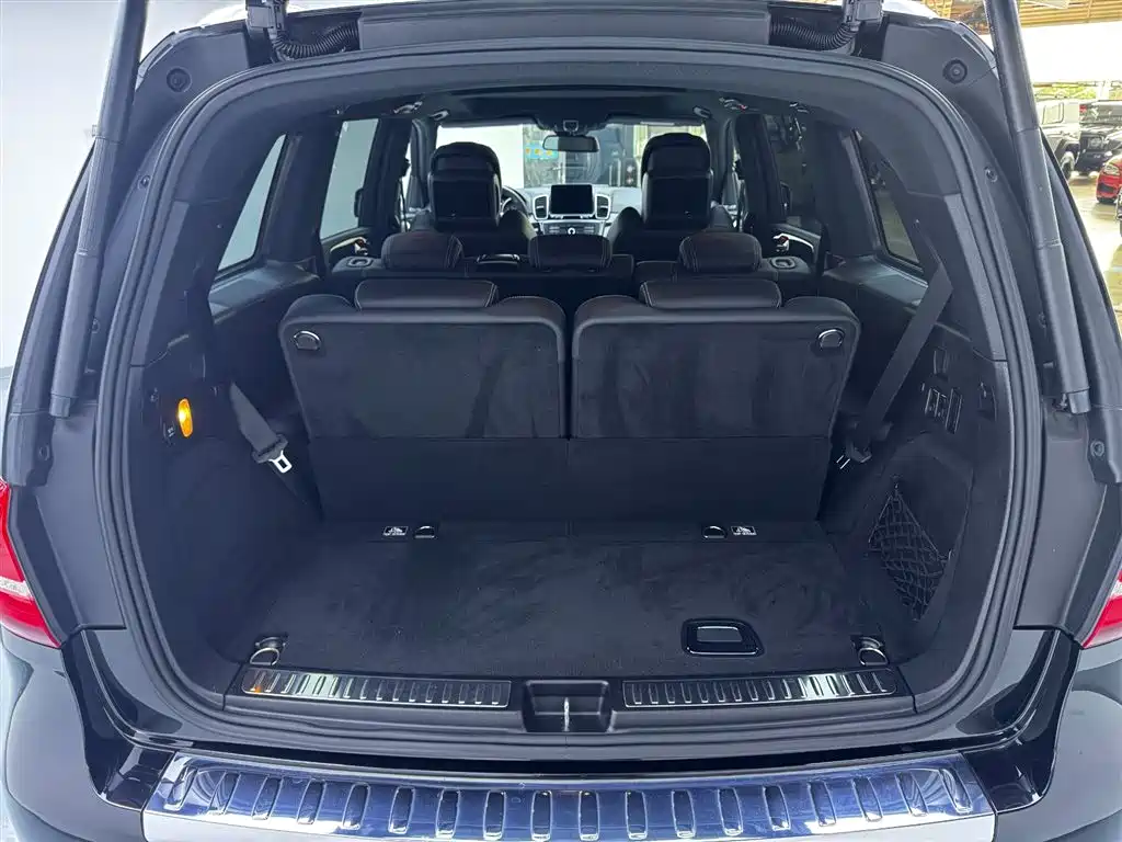 Mercedes-Benz GLS AMG 2019 — фото 9