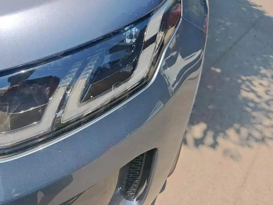 Land Rover Discovery Sport 2021