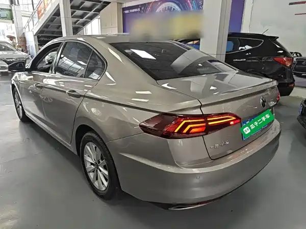 Volkswagen Bora 2021