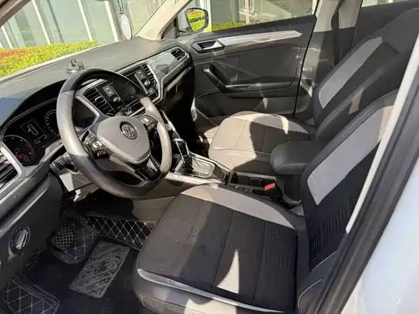 Volkswagen T-Roc 2020
