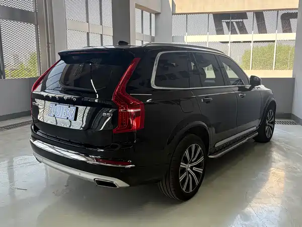 Volvo XC90 2021
