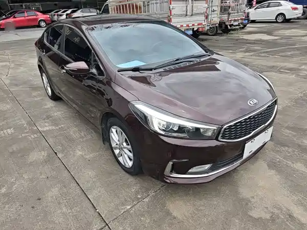 Kia K3 2016