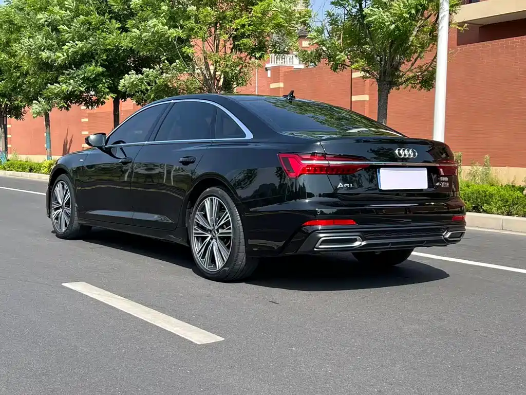 Audi A6L 2022 — фото 5