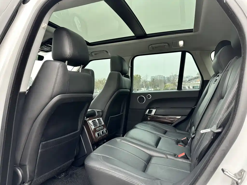 Land Rover Range Rover 2015 — фото 13