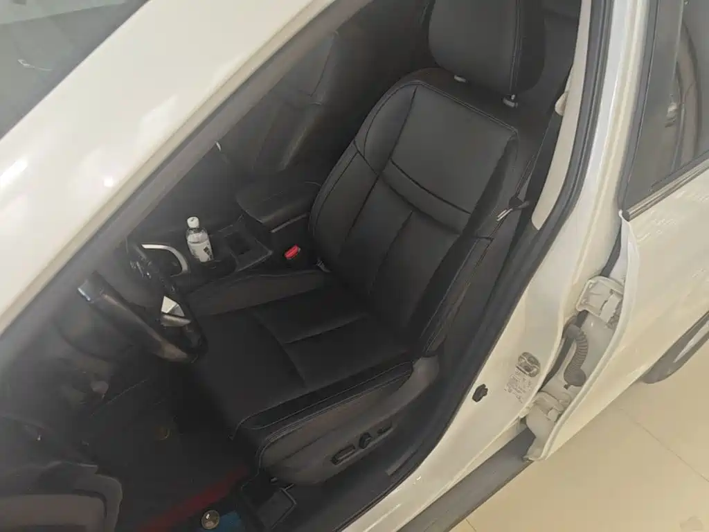 Nissan X-Trail 2023 — фото 15