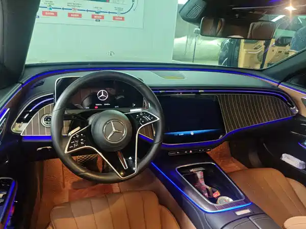 Mercedes-Benz E-Class 2025