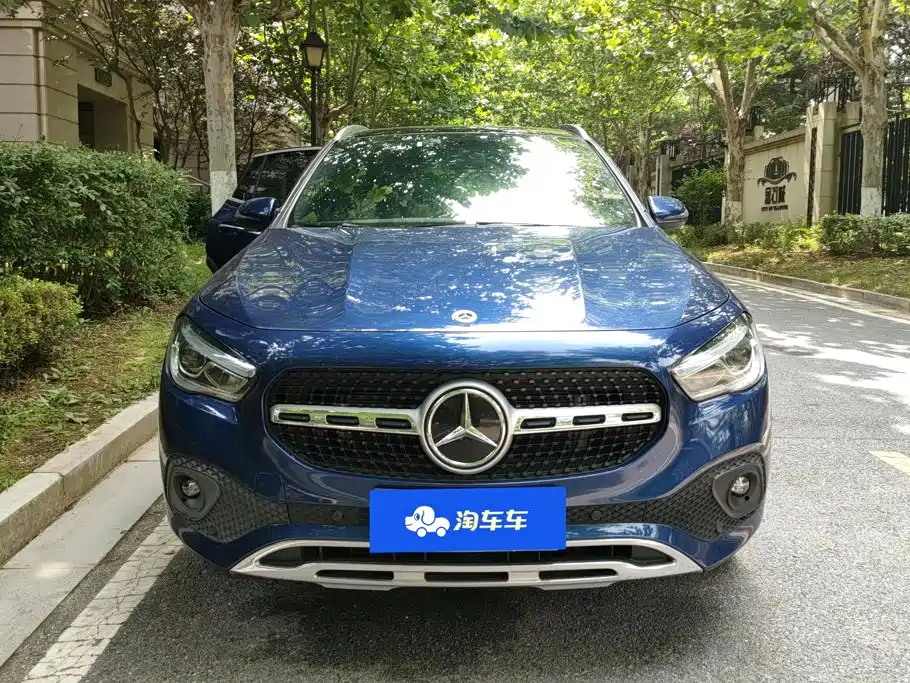 Mercedes-Benz GLA 2021