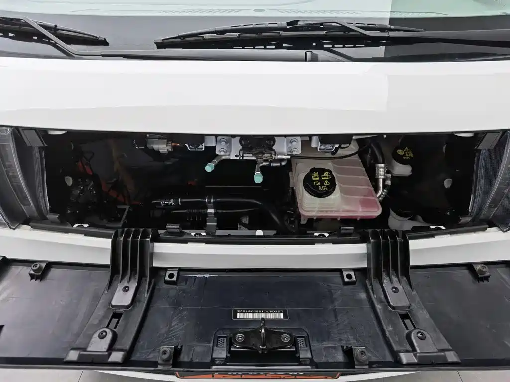 Maxus Dana V1L 2026