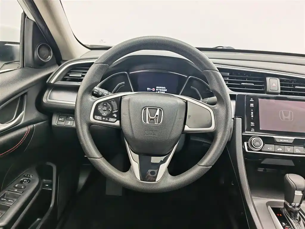 Honda Civic 2016 — фото 11