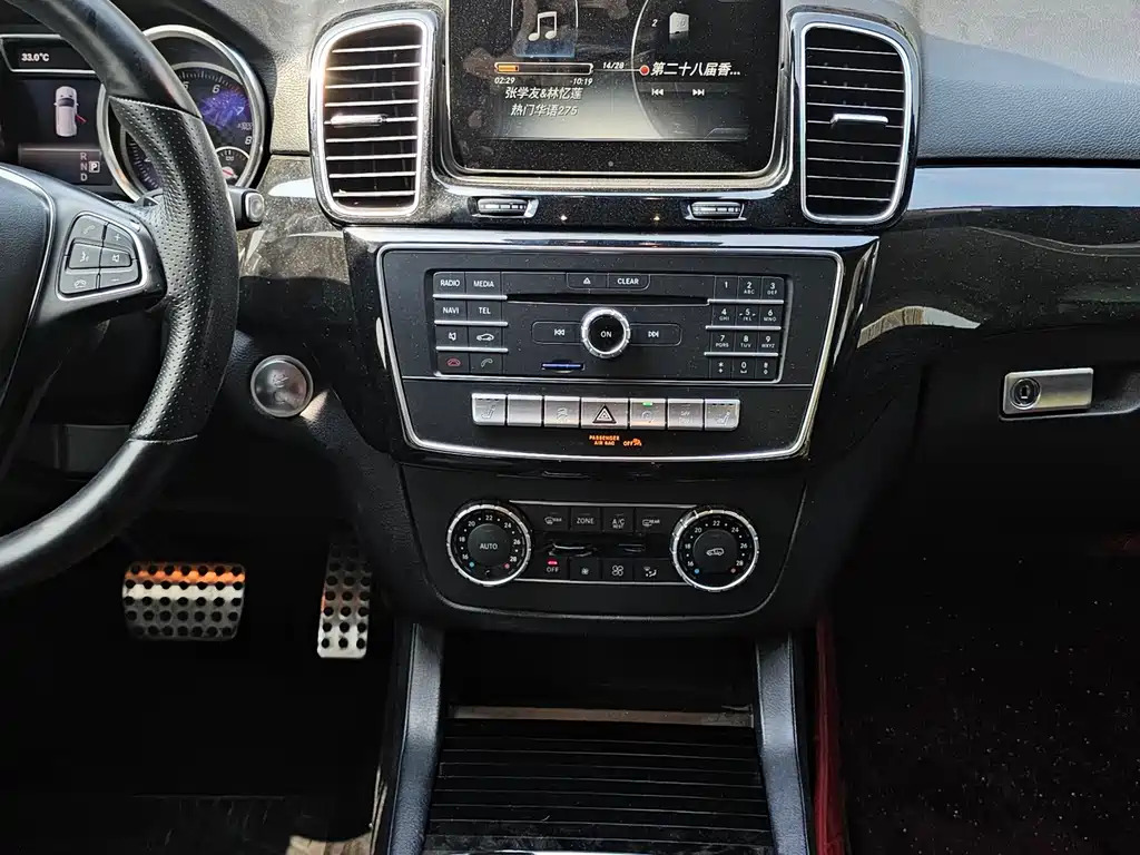 Mercedes-Benz GLE AMG 2017 — фото 6