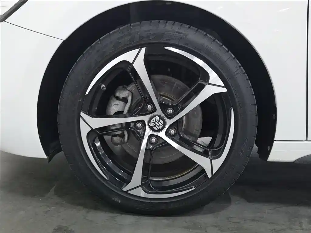 Hyundai Fista 2020 — фото 17
