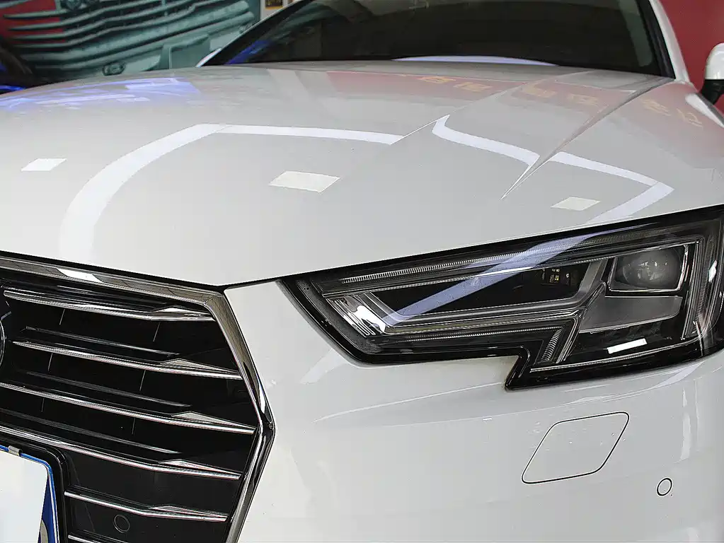 Audi A4L 2017 — фото 14