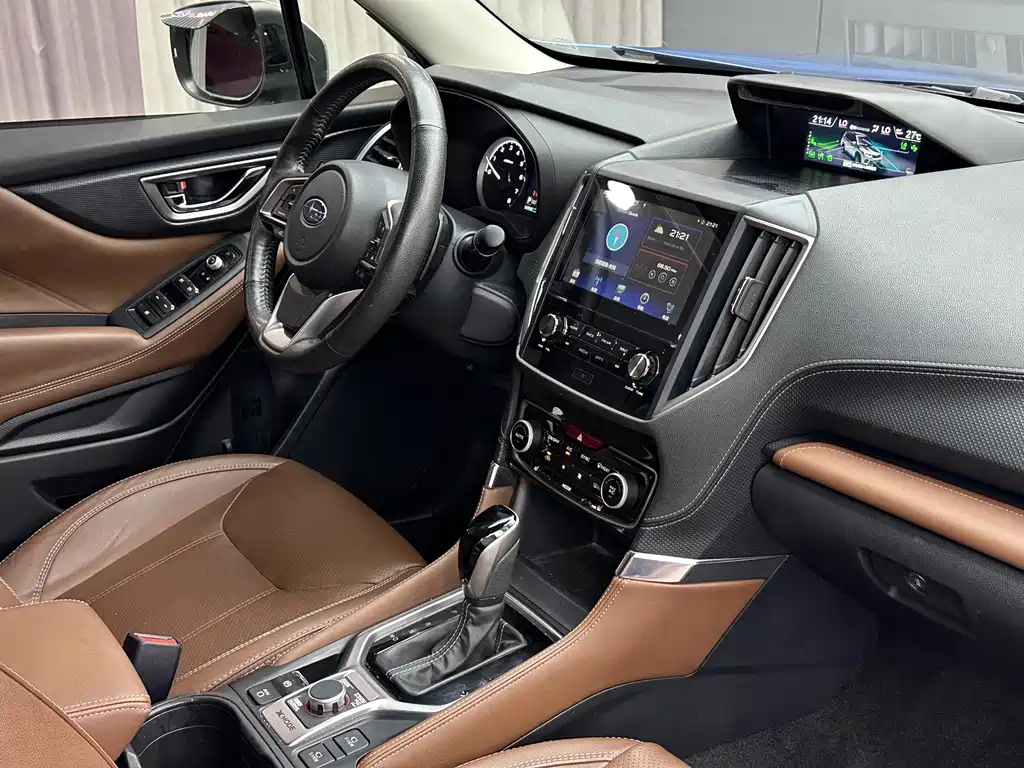 Subaru Forester 2019 — фото 22