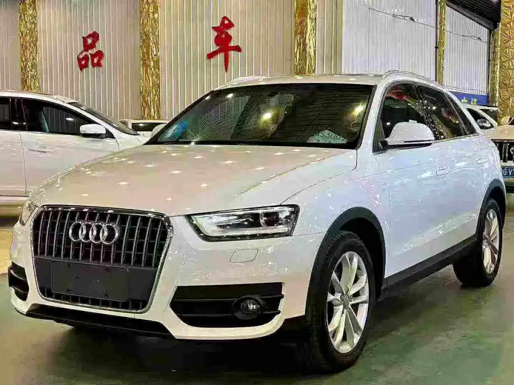 Audi Q3 2015