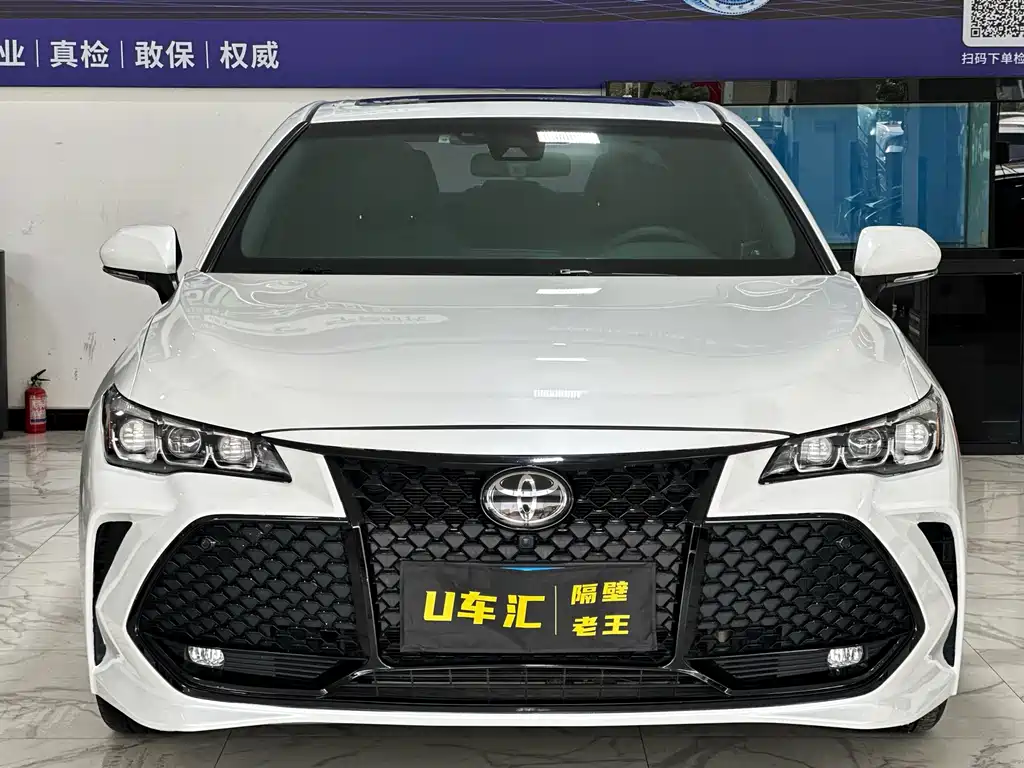 Toyota Avalon 2021 — фото 2